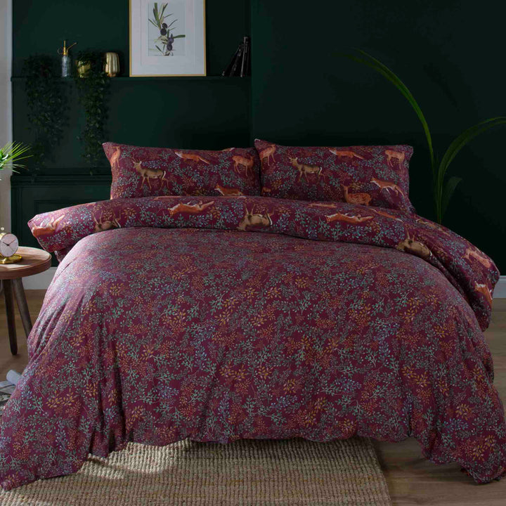 Deyongs 1846 Fox & Deer Duvet Cover Set - Mulberry