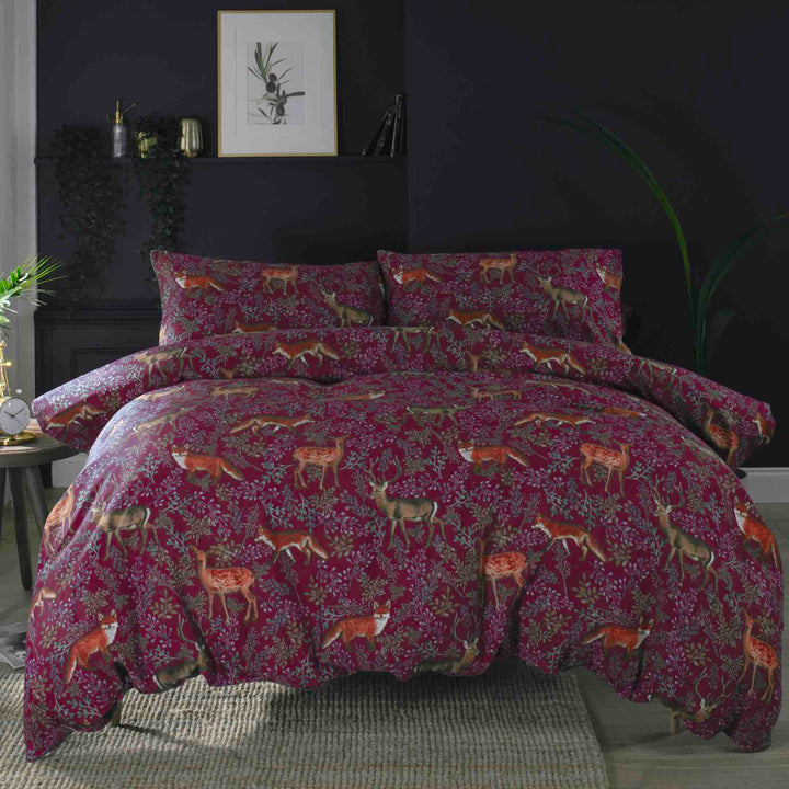 Deyongs 1846 Fox & Deer Duvet Cover Set - Mulberry