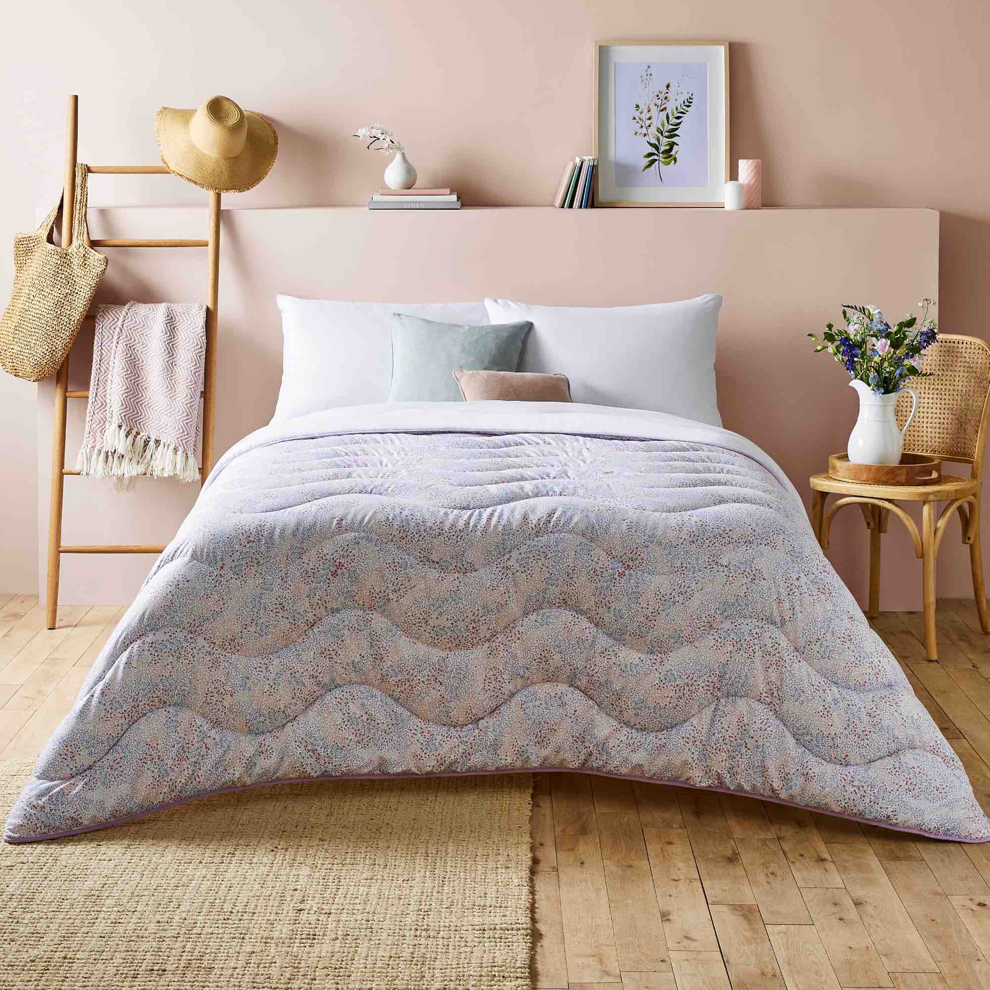 Night Lark Spring Bloom Coverless Duvet – Williamsons Factory Shop