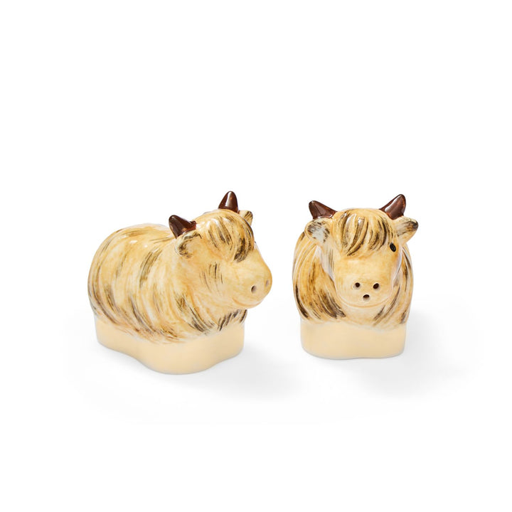 Buttercup Farm Ceramic Salt & Pepper Shaker Set